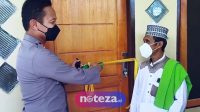 Kapolres Parigi Moutong Serahkan Bantuan Rumah Untuk Imam Masjid As Syamsa Walqamar