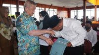 Bupati Samsurizal Serahkan SK Untuk 235 PPPK