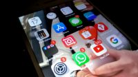Belum Terdaftar, Kominfo Ancam Blokir WhatsApp Hingga Google