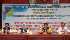Cegah Stunting, Pemda Parigi Moutong Berdayakan Kader Tri Bina