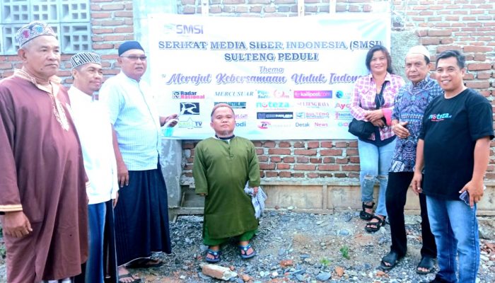 SMSI Sulteng Peduli Bantu Pembangunan Masjid Al-Azhar Pengavu Permai