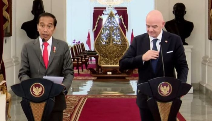 Jokowi Telah Umumkan Hasil Pertemuan dengan Presiden FIFA