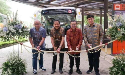 Ada Transportasi Publik Baru, Yaitu Bus Listrik