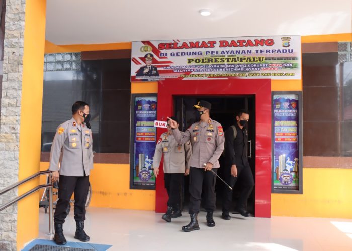Kapolda Sulteng Sidak Polresta Palu, Pastikan Pelayanan Sesuai SOP dan Tidak Ada Pungli 