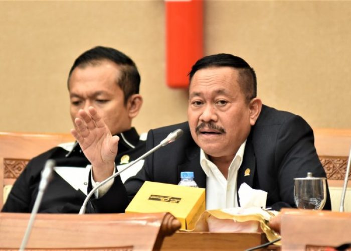 Ajukan Banding Larangan Ekspor Nikel, Komisi VII DPR Dorong Pemerintah Lakukan Hilirisasi
