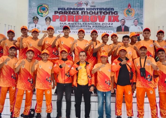 Ketum KONI Parimo Melepas Secara Resmi Tim Cabor Sepak Bola