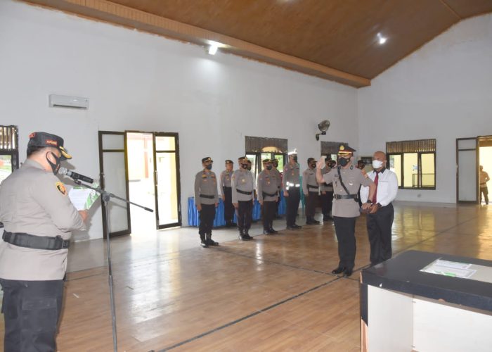 Kapolres Morowali Utara Pimpin Upacara Pengukuhan Wakapolres