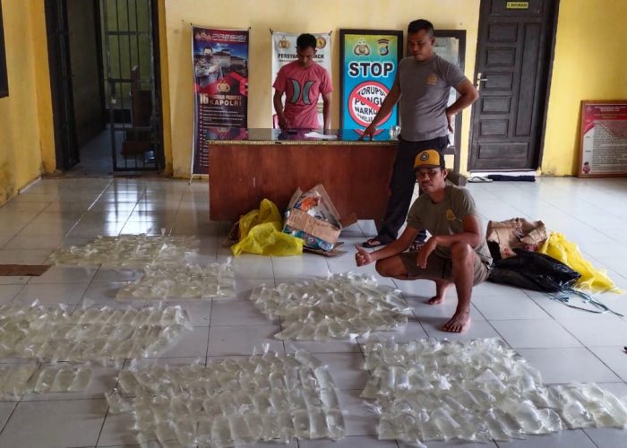 Polsek Bungku Utara Berhasil Menyita 286 Miras jenis Cap Tikus