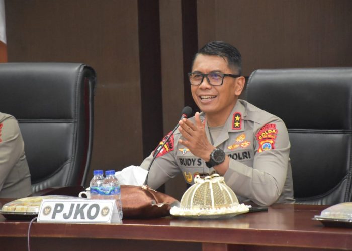 Kapolda Sulteng kepada Kapolres yang Dilantik : Harus Memiliki Sense Of Crisis