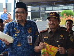 Sambut Bulan Suci Ramadhan dan pengendalian inflasi, Kejaksaan Tinggi Sulteng Gandeng Disperindag Sulteng adakan pasar murah