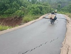 Habiskan Dana PEN 6,5 Miliar, Jalan Korolama-Tiu Kembali Rusak