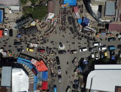 Polisi Gunakan Drone, Pantau Situasi Pasar Manonda dan Palu Plaza jelang Idul Fitri 2023