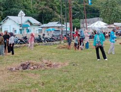 Gerak Cepat, Diskominfo Parimo Kerja Bhakti di Lokasi Sail Tomini