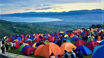 Bukit Matantimali: Destinasi Wisata Paralayang dengan Panorama “Lima Dimensi” di Sulawesi Tengah