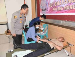 HUT Bhayangkara ke-77. Polres Morowali Utara Gelar Donor Darah