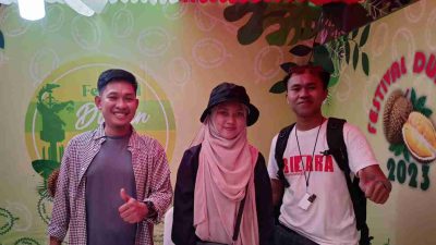 Festival Durian Internasional di Parigi Moutong Memikat Anak Muda Milenial dengan Inovasi Olahan Durian yang Kreatif