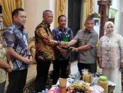 Pemda Luwu Studi Tiru Pengembangan Durian di Parigi Moutong