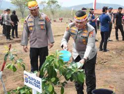 Penghijauan sejak dini, Polda Sulteng tanam 19.320 pohon