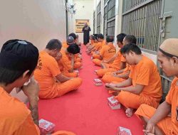 Puluhan Tahanan Polda Sulteng mendapatkan Pembinaan Rohani