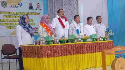 Pencanangan Kampung Keluarga Berkualitas (KB) Di Kecamatan Tinombo dan Perkenalan Plt Ketua TP-PKK Kabupaten Parigi Moutong Yang Baru