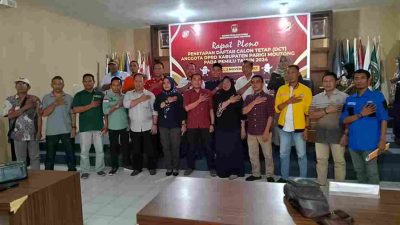 Rapat Pleno Penetapan Daftar Calon Tetap (DCT) Anggota DPRD Kabupaten Parigi Moutong