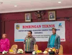 Pj Bupati Parigi Moutong Tutup Bimtek Aplikasi Srikandi untuk Meningkatkan Efisiensi Kearsipan