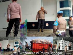 Polri Aktif Amankan Proses Packing Kotak Suara Logistik Pemilu di KPU Banggai