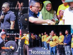 Sambut HUT ke 27 Kecamatan Toili.Bupati banggai,Lakukan Pemukulan Gong