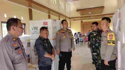 Kapolres Morowali Utara pantau langsung pergeseran Kotak Suara ke PPK