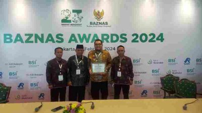 Pj. Bupati Parigi Moutong Terima Anugerah BAZNAS Award 2024