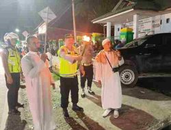Polres Touna Kawal Pawai Obor Sambut Bulan Suci Ramadan