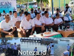 Polsek Pagimana Gotong Royong Bersihkan Laut Dalam HUT ke-51 PT. ASDP Ferry