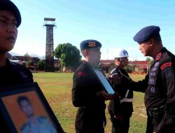 Pimpin Upacara PTDH Dansatbrimob Polda Sulteng ; Laksanakan tugas dengan baik dan bertanggung jawab