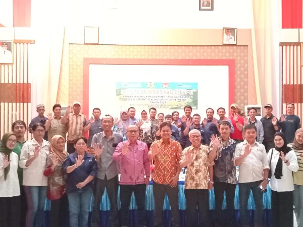 Kadis TPHP Subhan Lanusi Yang di Wakili Kabid PSP Fadli H. Salawali  Membuka Rapat Koordinasi II kegiatan READSI Tingkat Kabupaten Banggai