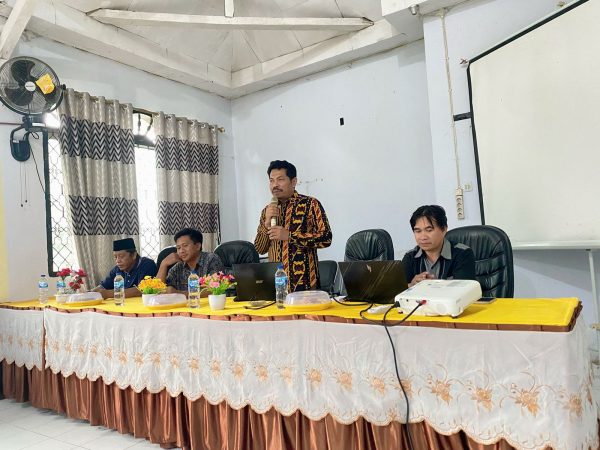 Camat Tolbar Sumitro Balahanti Mendorong Transformasi Digital di Wilayahnya Dengan Membuat Wibsite Desa