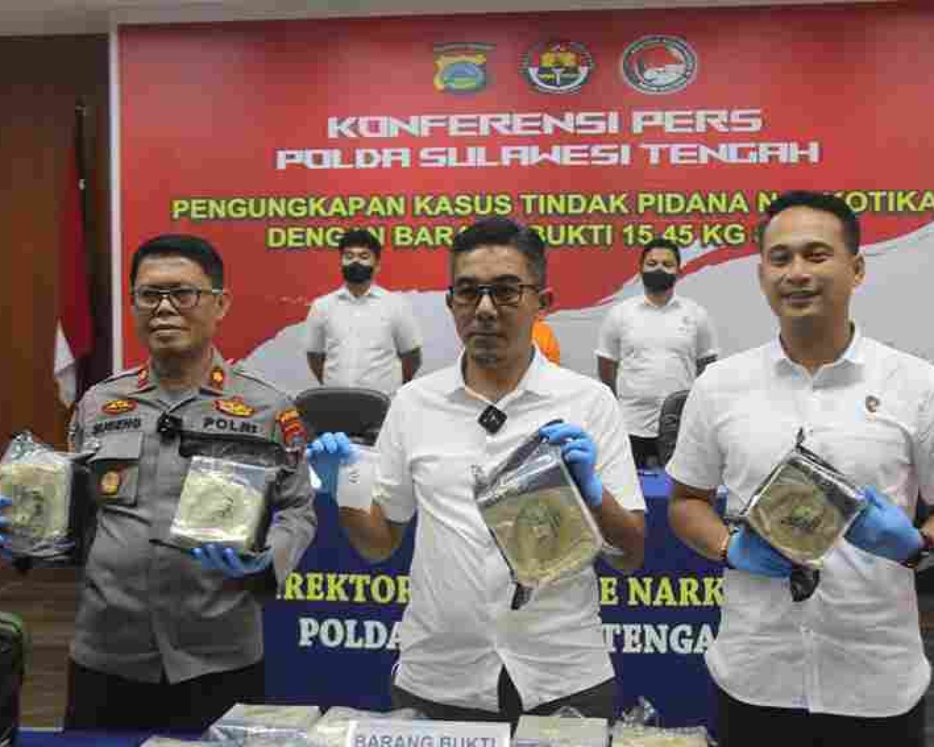 Ditresnarkoba Polda Sulteng tangkap Kurir Pembawa sabu 15,450 Kg