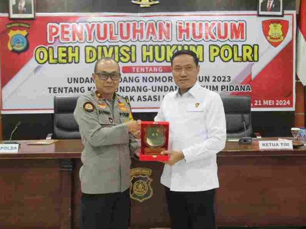 Divkum Polri berikan penyuluhan Hukum KUHP dan HAM di Polda Sulteng