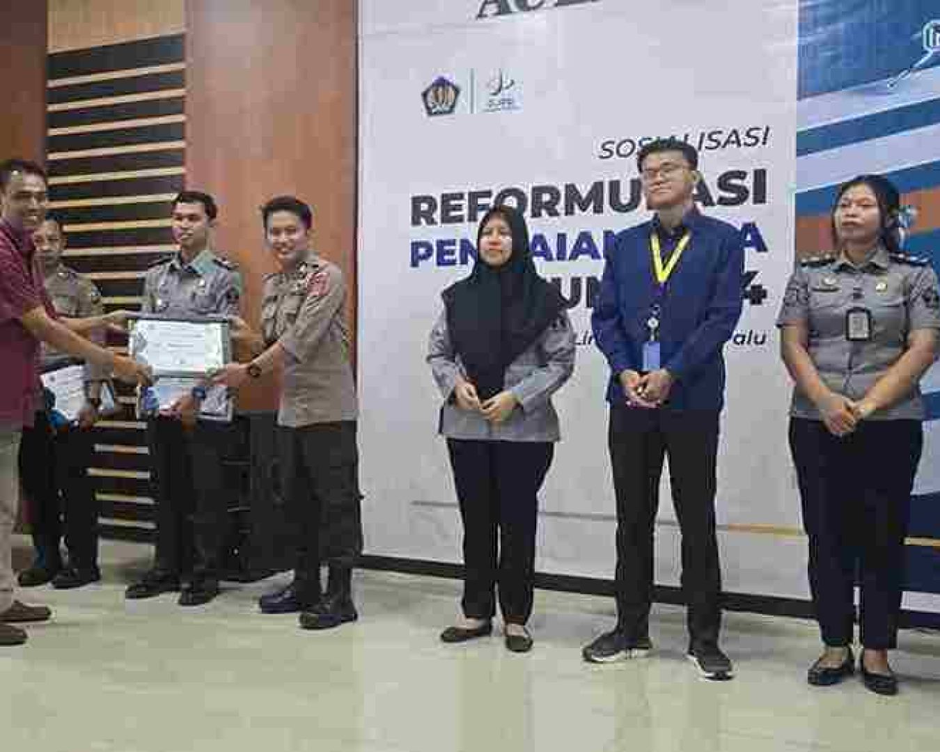 Bidhumas Polda Sulteng Raih Piagam Penghargaan dari KPPN Palu