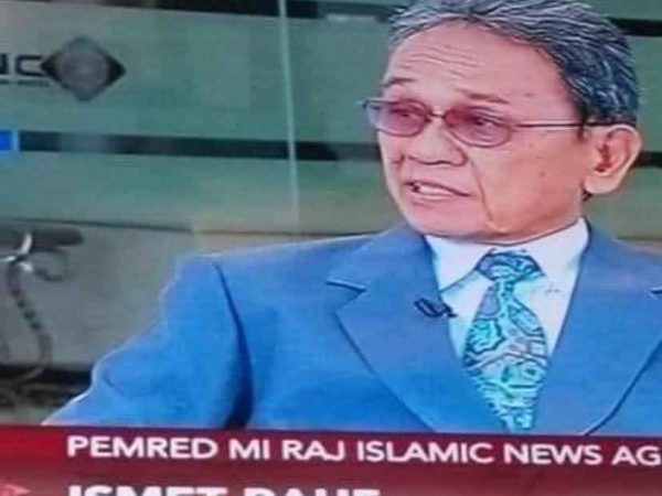 Wartawan Senior dan Pencinta Buku Ismet Rauf Tutup Usia