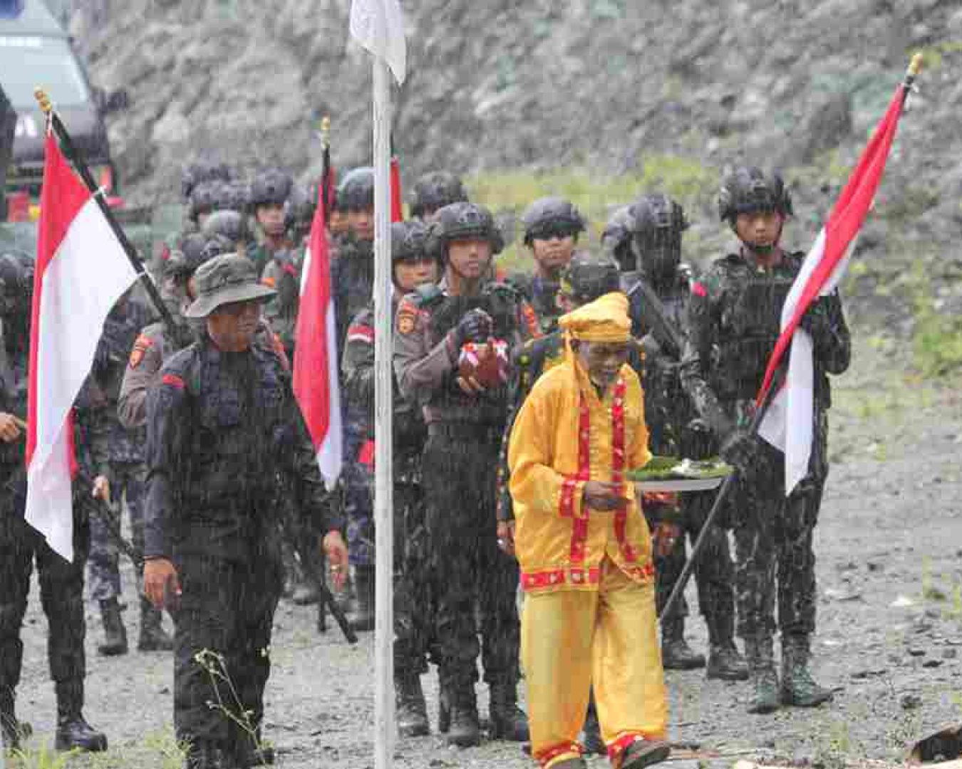 Air Suci Sungai Wentira untuk Pencucian Pataka Wira Dharma Brata dan Panji-Panji Polri Jelang HUT Bhayangkara ke-78