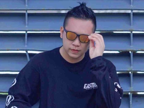 Mengenal Eggy Vames Pengusaha, Musician dan Content Creator