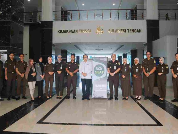 Penghentian Penuntutan Berdasarkan Keadilan Restoratif: Kejaksaan Tinggi Sulawesi Tengah Hentikan Lima Perkara