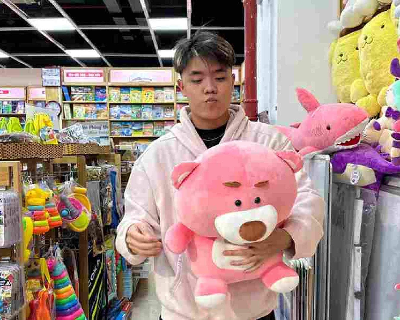 Content Creator Asal Tangerang yang Kian Bersinar