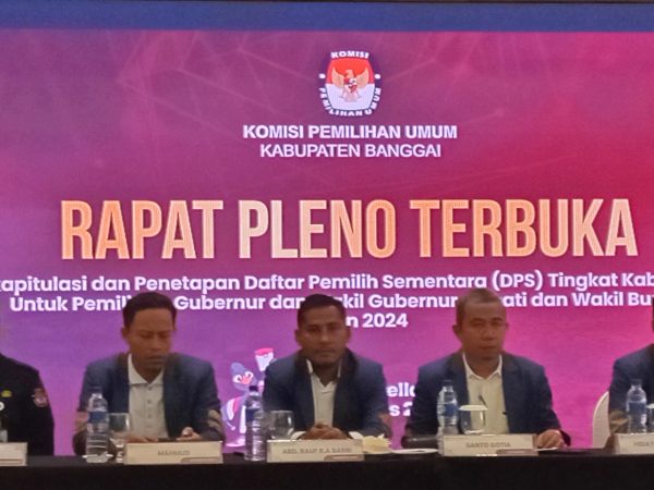 Rapat Pleno Terbuka KPU Banggai Bahas Rekapitulasi dan Penetapan DPS