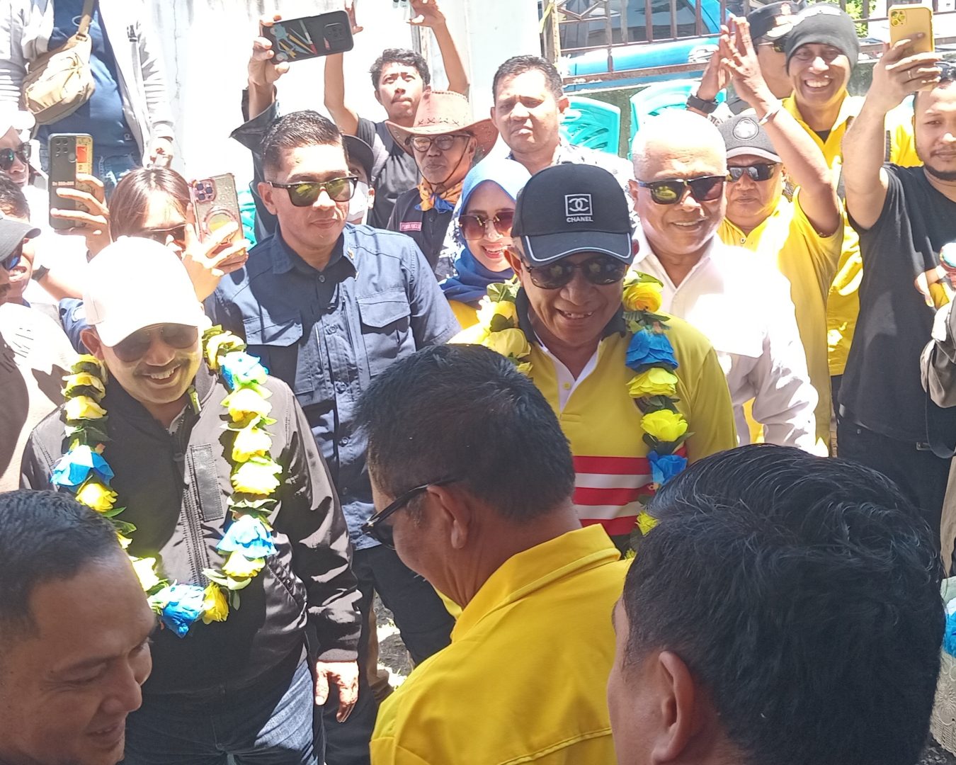 ATFM di Jemput Kader Ke Dua Partai Pendukung Dan Tim Relawannya Menuju Kantor DPC Partai Golkar