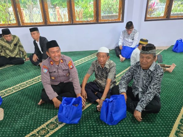 Sat Binmas Polres Banggai Tingkatkan Silahturahmi dan Kemitraan ke Bebera Tokoh Agama