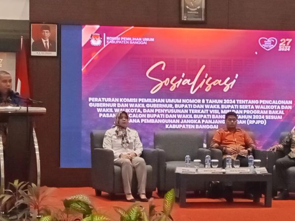 KPU Banggai Gelar Sosialisasi PKPU Nomor 8 Tahun 2024 Pada Pilkada Banggai 2024