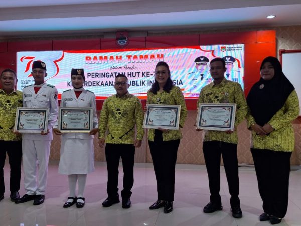 AKP Usman Hadiri Ramah Tamah Sekaligus Pentas Kesenian Daerah Bersama Paskibraka Banggai