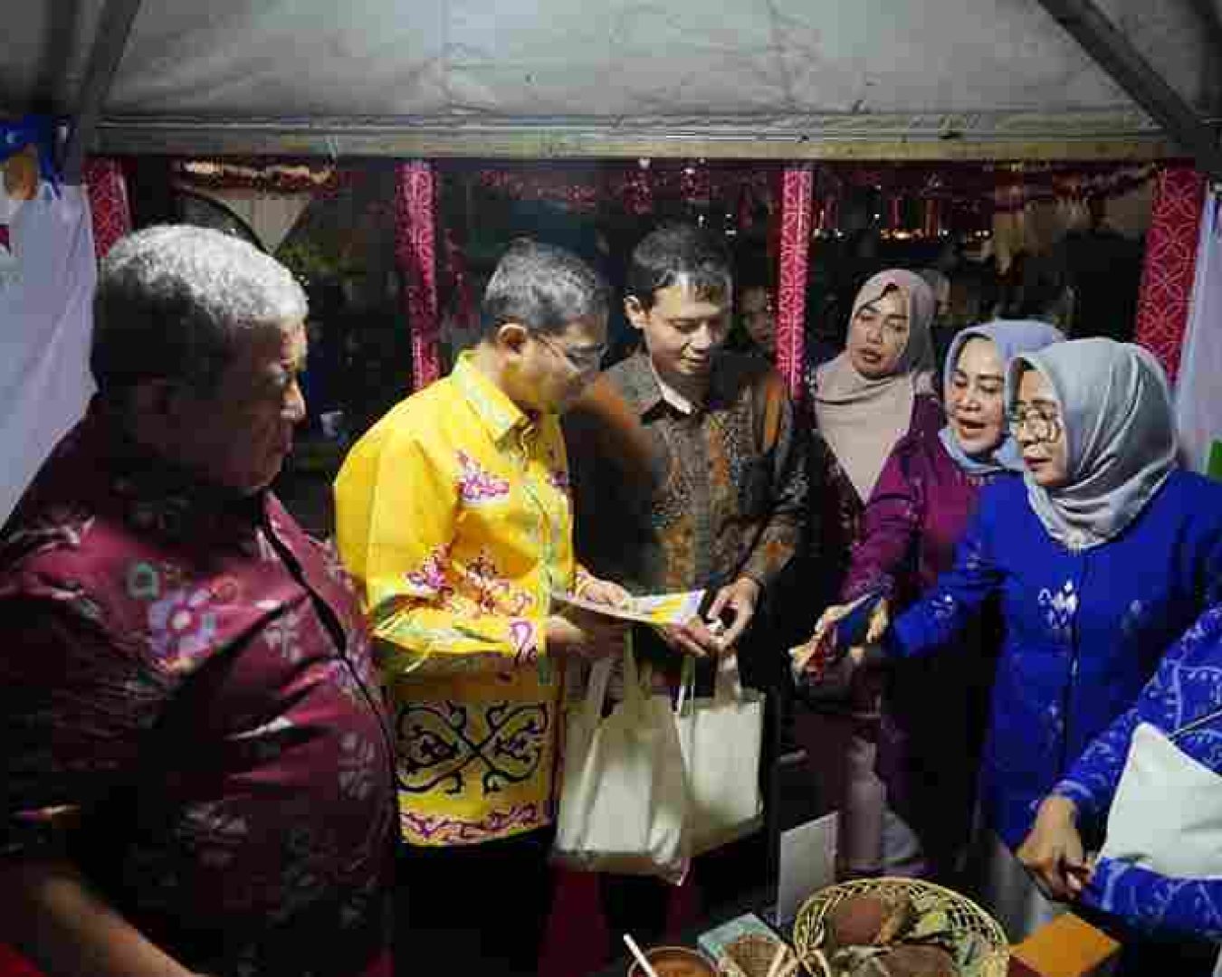 Gula Semut Molomamua Memukau di Festival KIM 2024 Makassar
