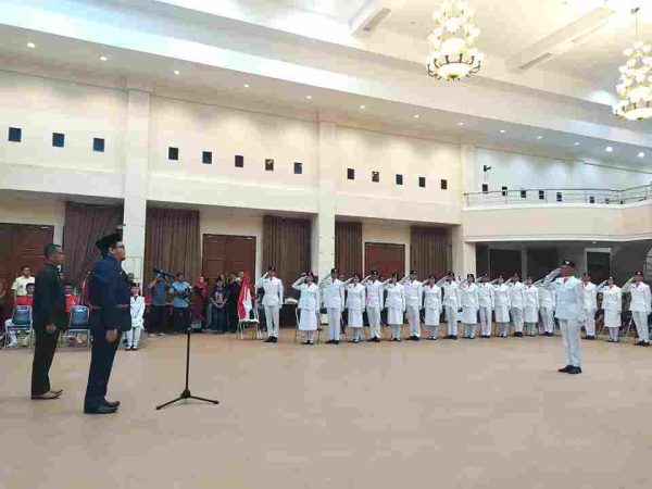 Pj Bupati Parigi Moutong Kukuhkan Anggota PASKIBRAKA 2024 dalam Rangka HUT ke-79 Kemerdekaan RI